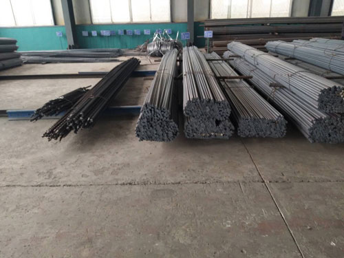 �����܏S��